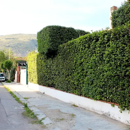 Bed & Breakfast Casa Chinaski 3*