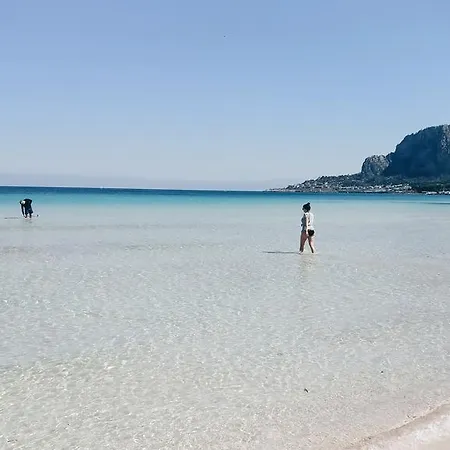 Casa Chinaski Mondello
